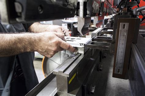 Precision and Efficiency: Custom Metal Fabrication